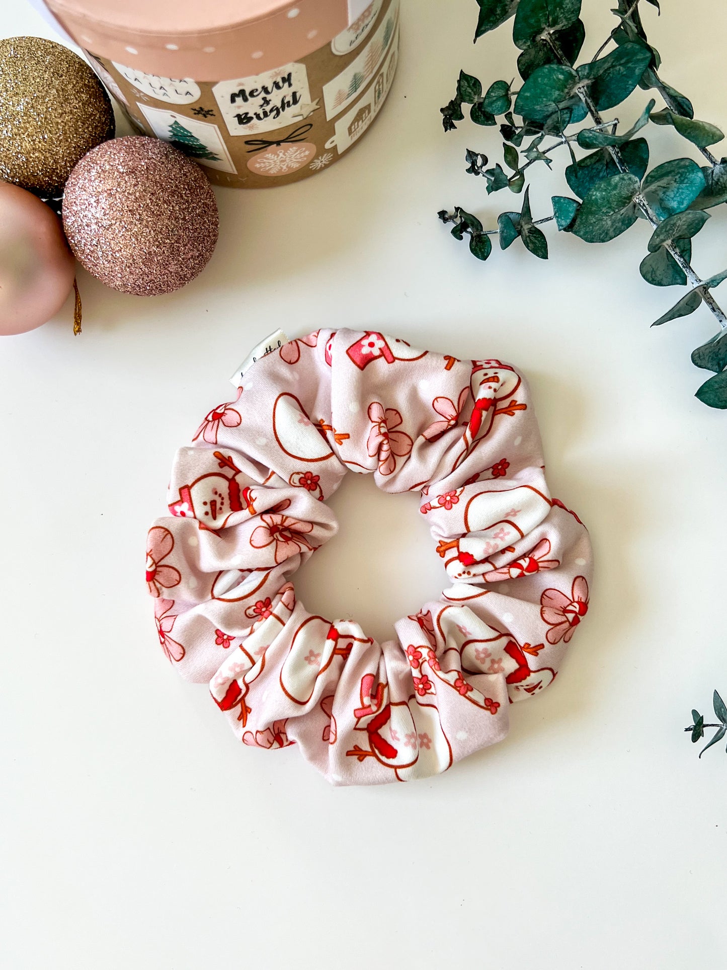 Floral Frosty | Classic Scrunchie