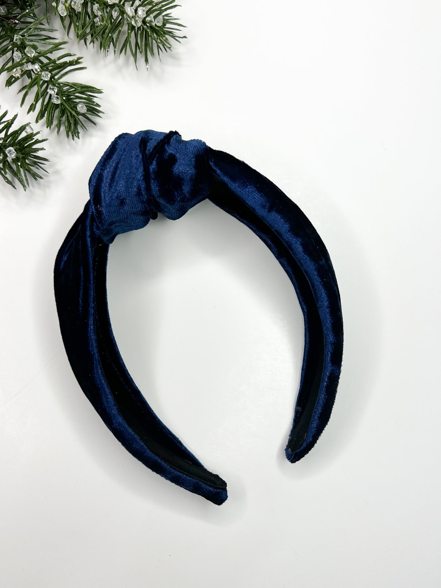 December | Knotted Headband