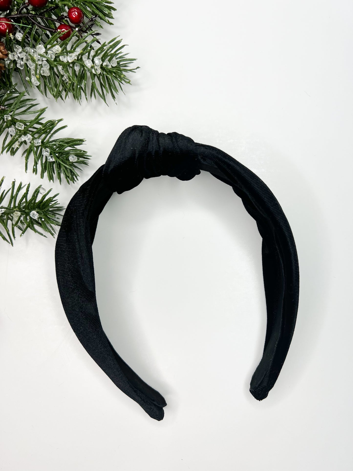 Black Velvet | Knotted Headband