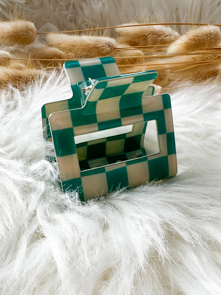 Aqua | Checkered Square Claw